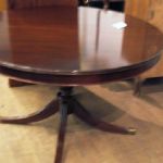 95 6209 DINING TABLE